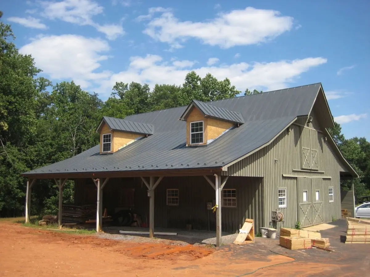 Expert Metal Roof Repair workmanship in Country Homes